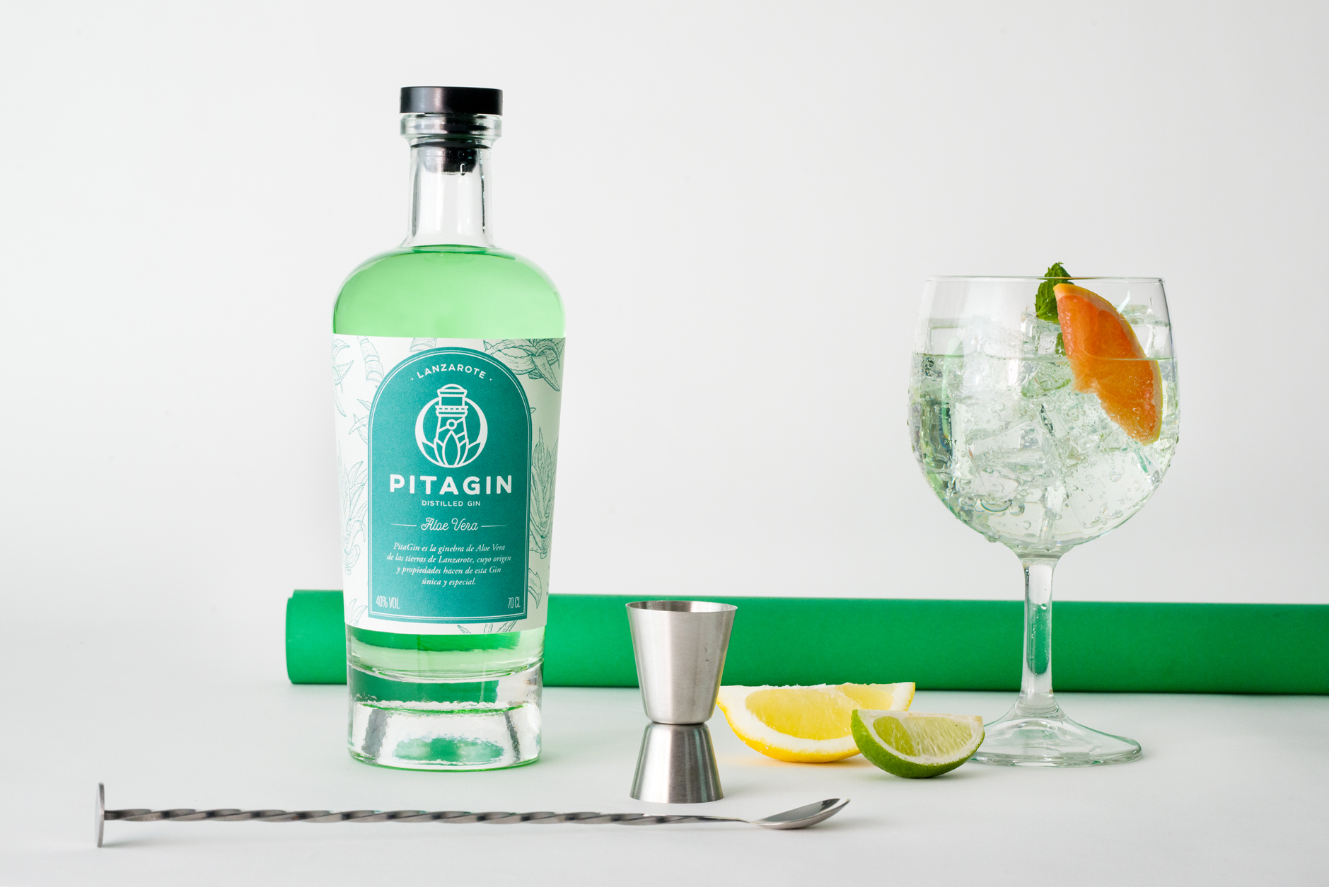 Pitabramble-Cocktail-lemon-Pita-Gin