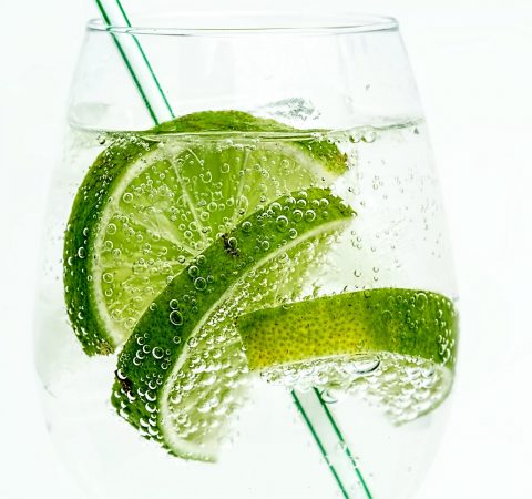 lime-pita-gin-cocktail